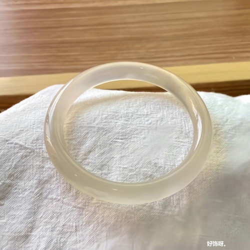 天然馬料高冰種高透香檳金瑪瑙手鐲白月光女款寬圓條正圈玉髓鐲子