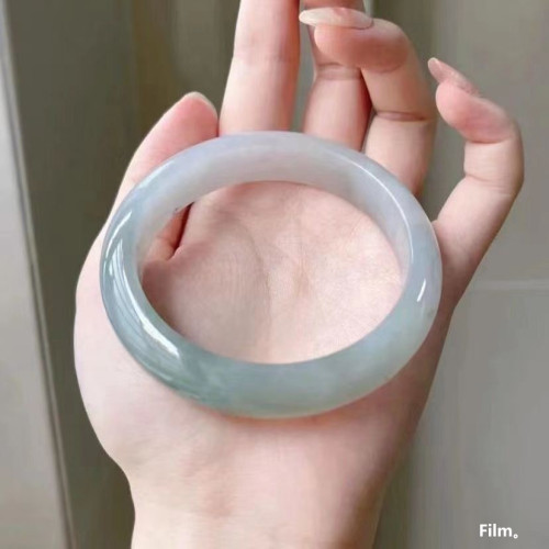 冰種老坑翡翠手鐲天然緬甸翡翠色玉手鐲女正圈貴妃鐲淺綠玉石鐲子