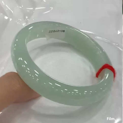 天然緬甸老坑翡翠玉手鐲冰糯種淺綠單色玉鐲子女款正品玉石送女友
