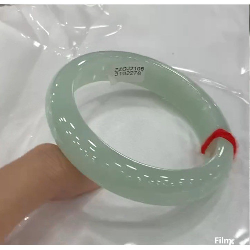 天然緬甸老坑翡翠玉手鐲冰糯種淺綠單色玉鐲子女款正品玉石送女友