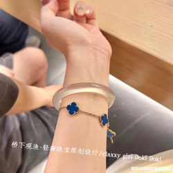 天然香檳金瑪瑙手鐲冰透玉髓鐲子女高冰白月光瑪瑙鐲子冰種少女款