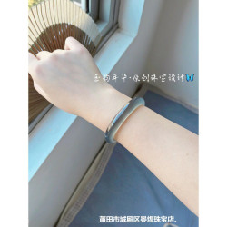 天然庫裡藍瑪瑙手鐲冰藍水白月光瑪瑙手鐲空青高冰透女款玉髓鐲子