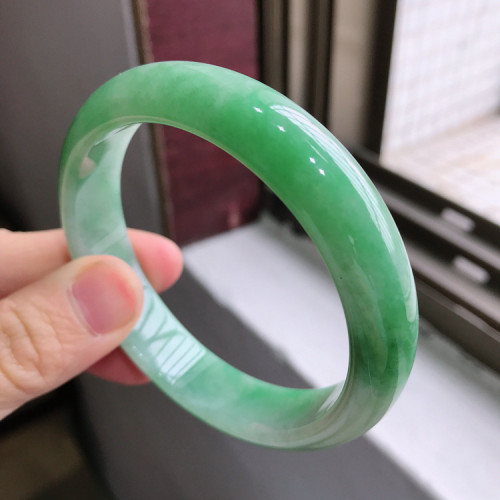 飄花甜正陽綠色玉環翡翠手鐲子冰糯種水潤器天然緬甸A貨正品女款