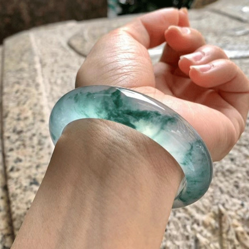緬甸翡翠手鐲a貨冰種翡翠玉手鐲清澈天然貴妃鐲半山半水飄花手鐲