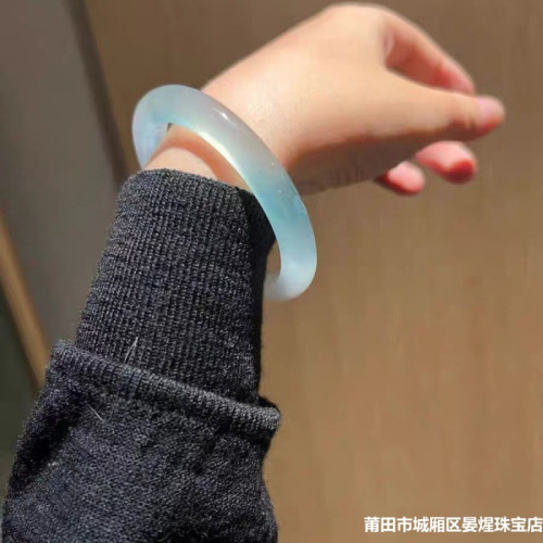天然緬甸翡翠玉手鐲子少女款藍水圓條冰種飄花玉石送老婆節日禮物