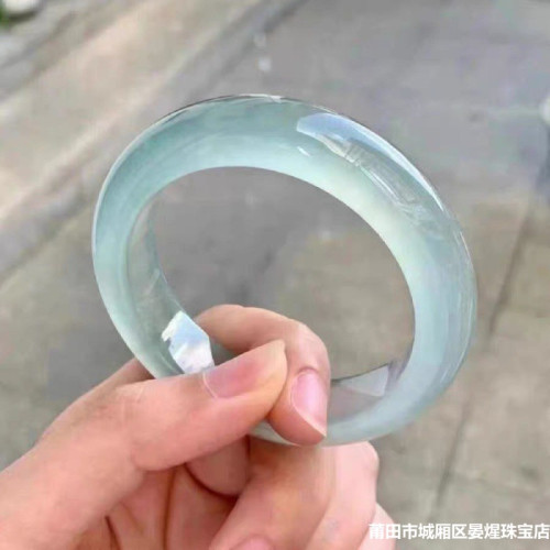 高冰種玉石手鐲子女款旺夫老坑天然緬甸晴水單色冰透淺綠翡翠玉鐲