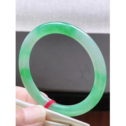 天然緬甸翡翠小叮噹手鐲子玉手環細圓條飄陽綠色白冰糯種水美人條