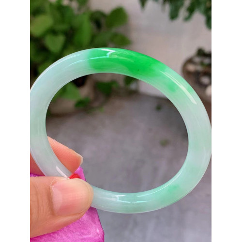 天然緬甸翡翠小叮噹手鐲子玉手環細圓條飄陽綠色白冰糯種水美人條
