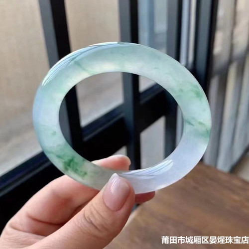 天然緬甸老坑翡翠手鐲高冰滿陽綠色飄花圓條少女款翡翠玉鐲子時尚