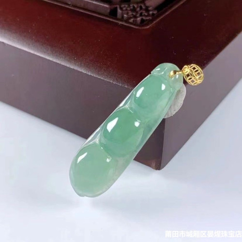 天然A貨緬甸翡翠滿綠福豆掛件冰糯種陽綠翡翠四季豆吊墜女款時尚
