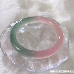馬卡龍色玉髓圓條手鐲半粉半綠山水西瓜色遠山黛春帶彩瑪瑙手鐲女