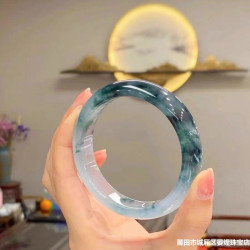 天然緬甸翡翠玉手鐲子飄花冰種正圈老坑玉石送老婆送女友節日禮物