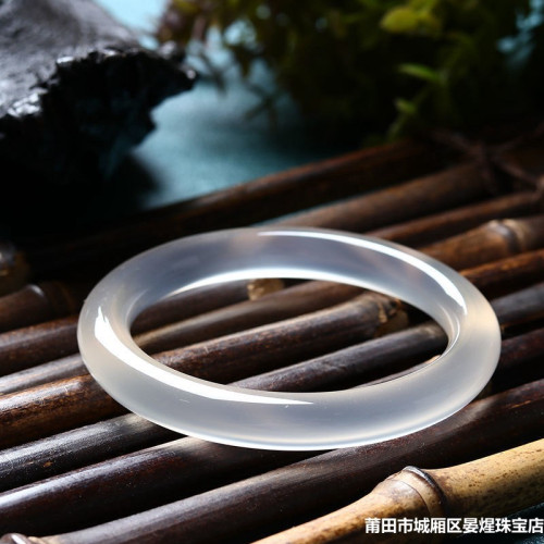 天然冰透瑪瑙手鐲白月光玉髓鐲子女款手環復古圓條荔枝凍玉髓手鐲