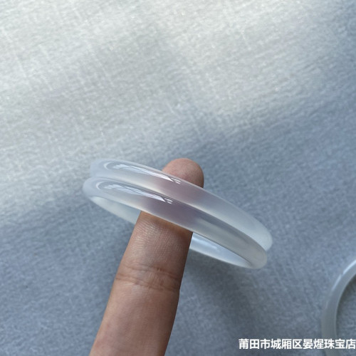 冰種白月光玉髓手鐲女款細圓條叮噹手鐲白瑪瑙手鐲美人鐲手飾禮品