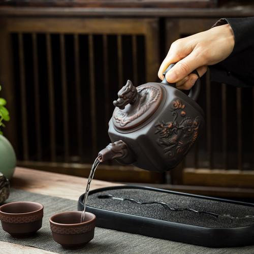500cc名師手工浮雕紫陶四方龍尊紫砂壺鳳鳴壺一壺六盃斷水 泡茶壺