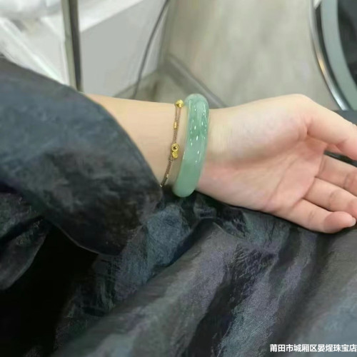 緬甸老坑天然翡翠手鐲夏日清新翠綠款翡翠玉手鐲子少女款時尚