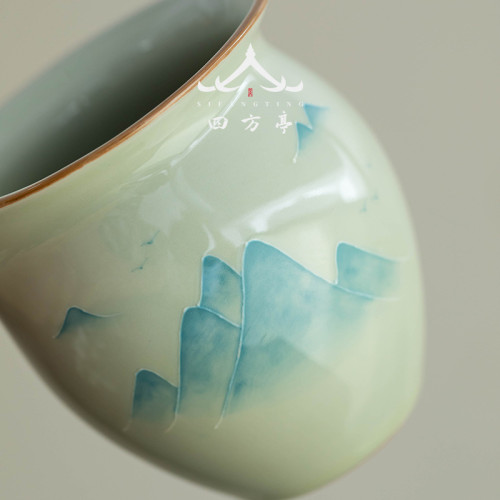 手繪釉下彩公道盃茶濾網一體2024新款陶瓷景德鎮分茶器茶盅三件套