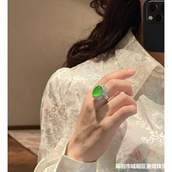 冰種正陽綠翡翠蛋面戒指天然緬甸滿綠鴿子蛋玉翡翠戒指環女款時尚