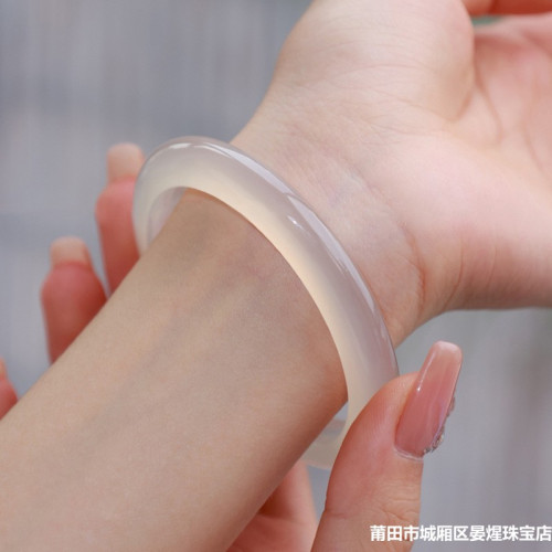 高冰白月光瑪瑙手鐲少女款玉髓手鐲天然巴西冰種瑪瑙手鐲子送禮物