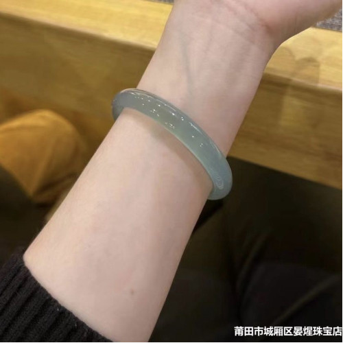 天然緬甸老坑翡翠玉手鐲少女款冰種翡翠色玉鐲正圈油青玉鐲送禮物