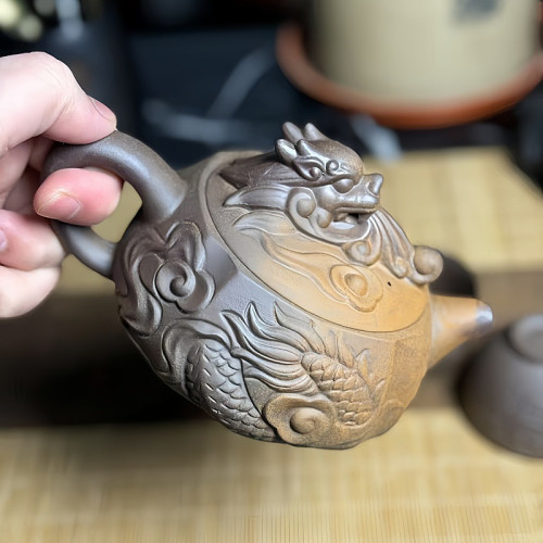 原鑛深山老巖泥鳳鳴壺紫砂壺純手工浮雕祥龍壺收藏送禮一件代批髮